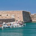 Κούλες το ενετικό φρούριο στο λιμάνι Ηρακλείου Κρήτης